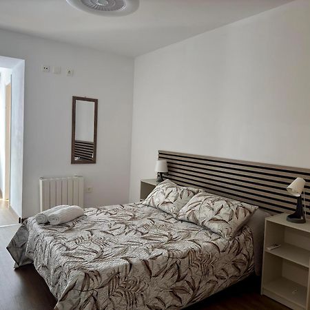 El Pilar A 7 Minutos Appartement Zaragoza Buitenkant foto
