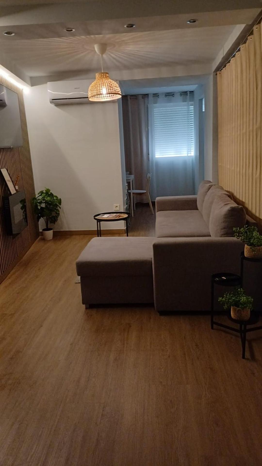 El Pilar A 7 Minutos Appartement Zaragoza Buitenkant foto
